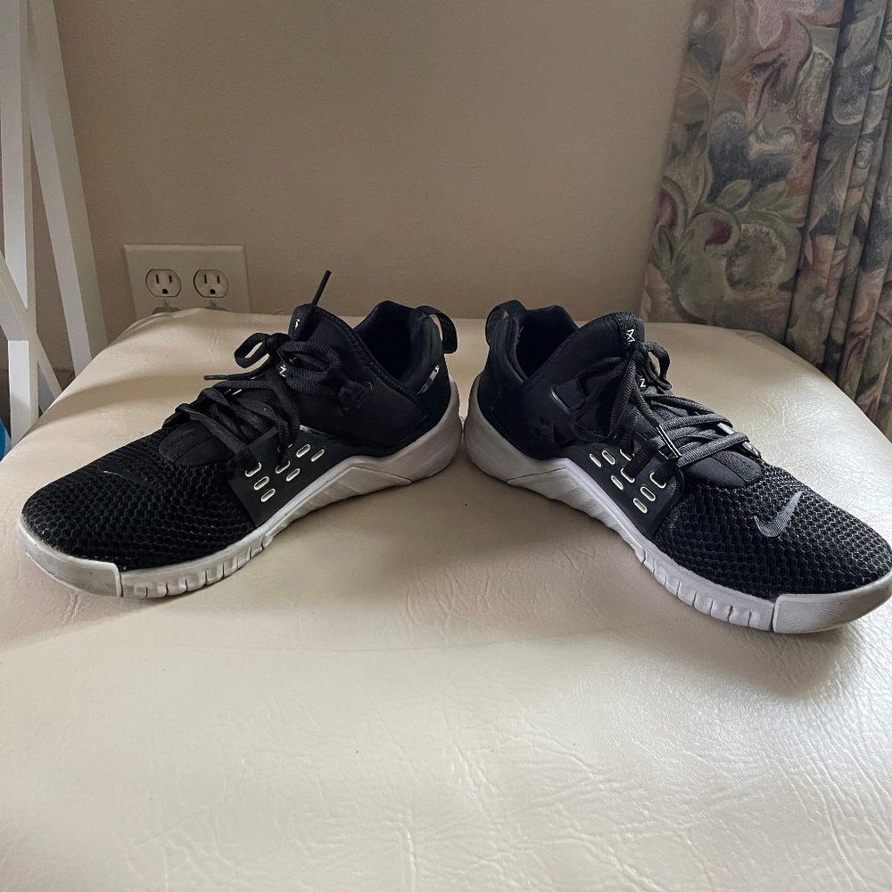 Nike Free X Metcon 2 (Black/White, Size 8)